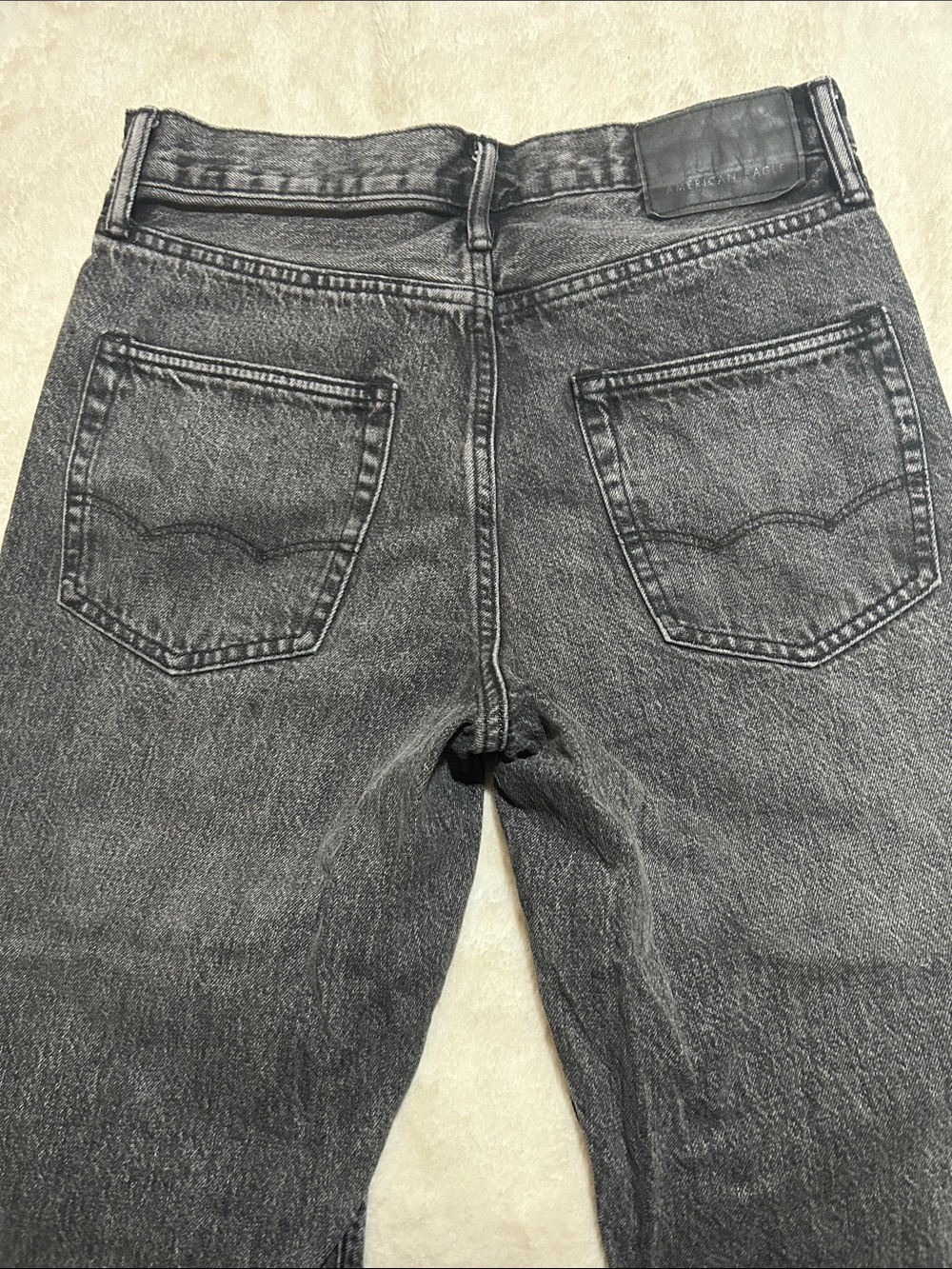 American Eagle Outfitters Men's Washed Black Straight Jeans. 28x30
